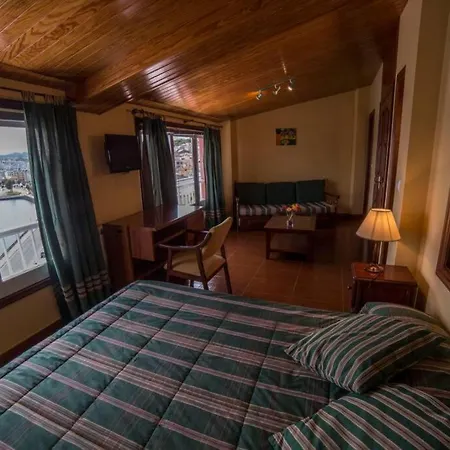 Semesterbostad Casa Morazon Fontan Sada