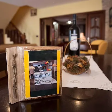 Casa Morazon Fontan 度假居