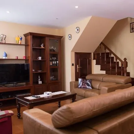 Casa Morazon Fontan 萨达