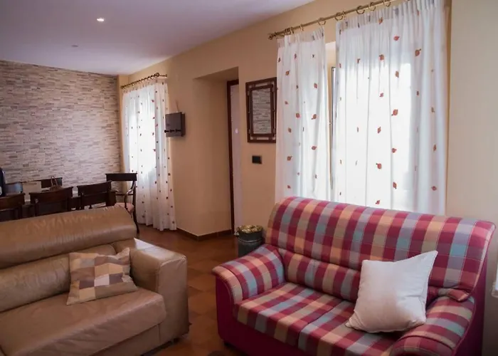 Casa Morazon Fontan 別荘 サダ